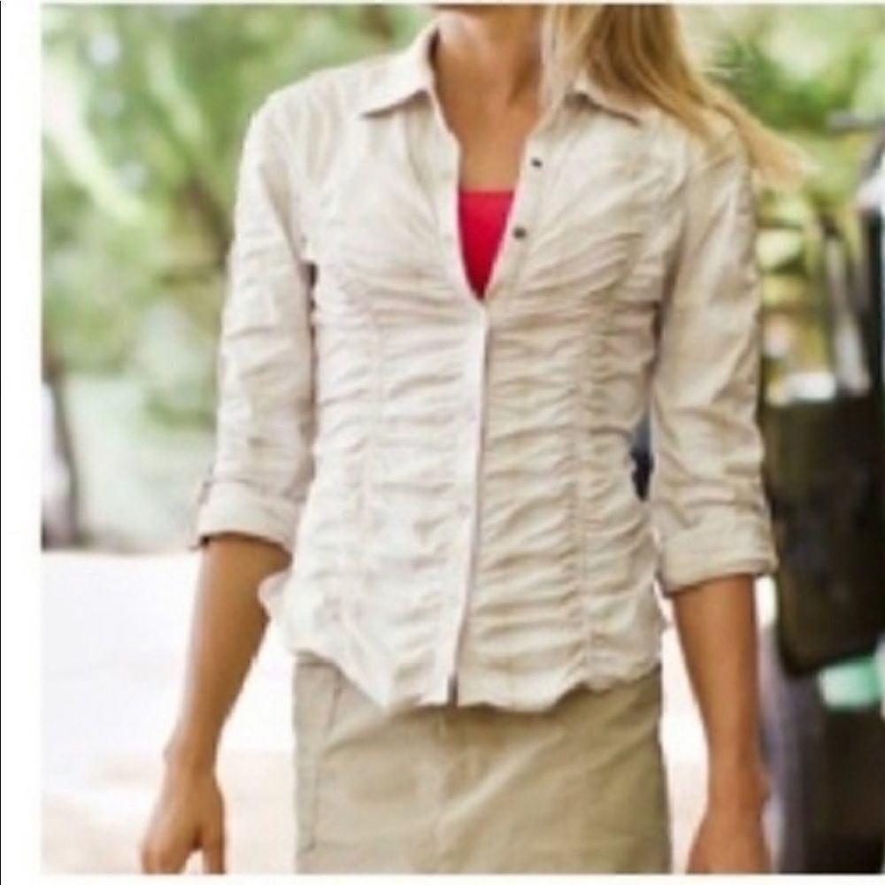 ✨Athleta Tulum Plaid Ruched Snap Front top